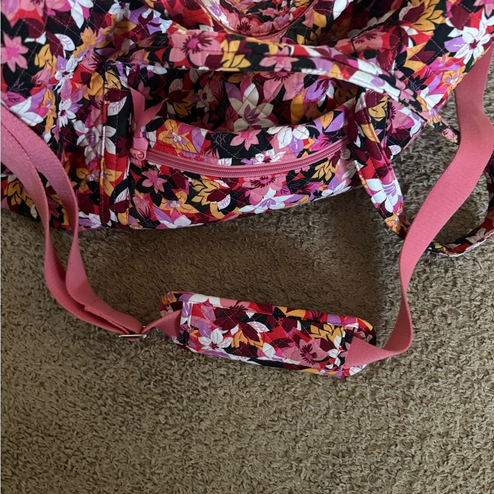 Large Vera Bradley Duffle Bag - Picture 3 of 3